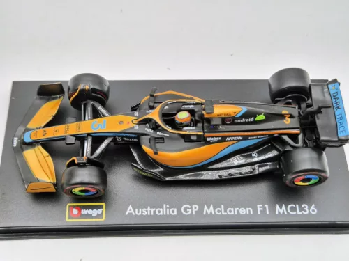 McLaren F1 MCL36 #3 (2022) Australian GP - Daniel Ricciardo - PILÓTÁVAL -  Bburago - 1:43