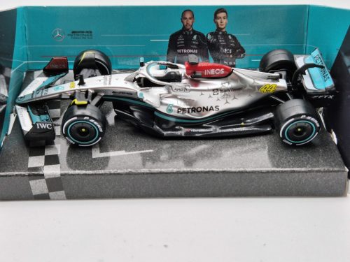 Mercedes - AMG Petronas F1 W13E #44 (2022) - Lewis Hamilton -  Bburago - 1:43