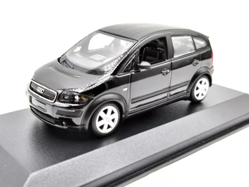 Audi A2 (2000) -  Maxichamps - 1:43