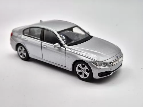 BMW F30 335i -  Welly - 1:34
