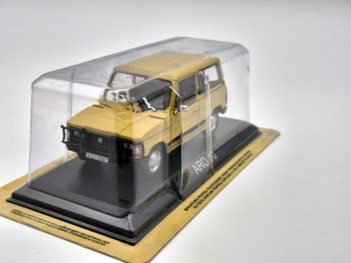 ARO 10  -  Edicola - 1:43