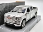GMC Sierra 1500 SLT Crew Cab pick-up (2019) -  Motor Max - 1:32