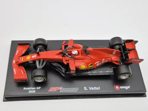 Ferrari - F1 Team Scuderia Ferrari (2020) - Ausztrál GP - Sebastian Vettel - pilótával - Bburago - 1:43 1/43 modellautó modell autó