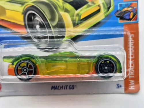 HW Track Champs - 4/5 - Mach It Go -  Hot Wheels - 1:64
