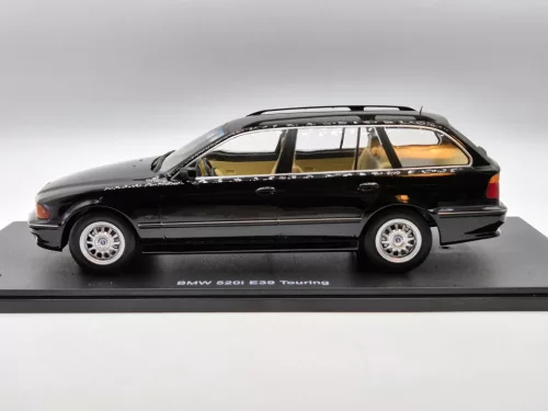 BMW E39 520i touring (1997) - fekete -  KK Scale - 1:18