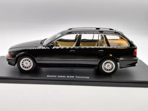 BMW E39 520i touring (1997) - fekete -  KK Scale - 1:18