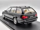BMW E39 520i touring (1997) - fekete -  KK Scale - 1:18