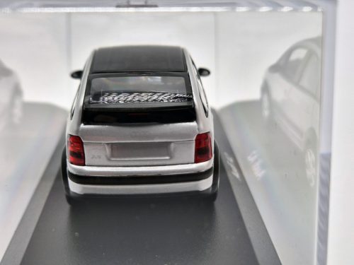 Audi A2 (2000) - ezüst -  Maxichamps - 1:43