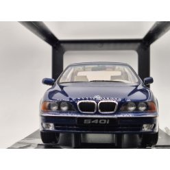   BMW E39 540i sedan (1995) - kék -  KK Scale - 1:18 - kis sérüléssel