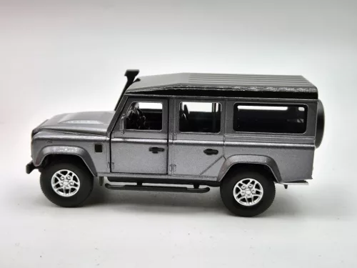 Land Rover Defender 110  -  Tayumo - 1:36