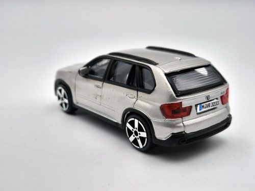 BMW X5 (2007) - ezüst -  Burago - 1:43