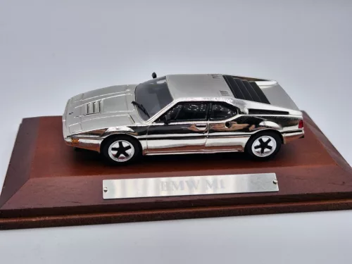 BMW M1 - króm -  Edicola - 1:43