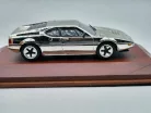 BMW M1 - króm -  Edicola - 1:43