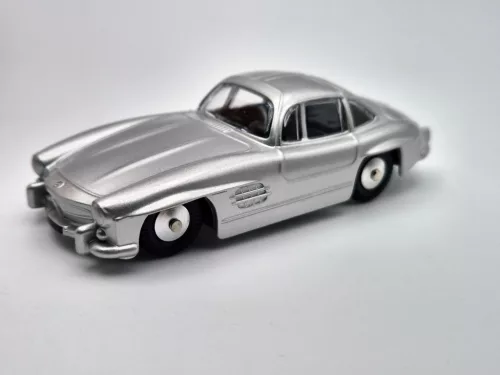 Mercedes Benz 300SL -  Edicola - 1:43