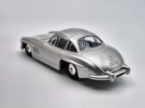 Mercedes Benz 300SL -  Edicola - 1:43