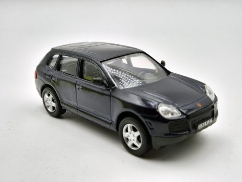 Porsche Cayenne - kék-  Edicola - 1:43