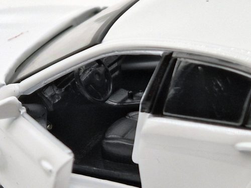 BMW F10 - fehér -  Tiny Toys - 1:64