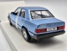 Mercedes Benz 190E (1984) - kék -  Bburago - 1:24