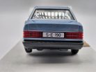 Mercedes Benz 190E (1984) - kék -  Bburago - 1:24