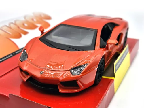 Lamborghini Aventador coupé  -  Bburago - 1:32
