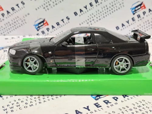 Nissan Skyline GT-R R34 Coupe (1999) -  Welly - 1:24 - kis hibával