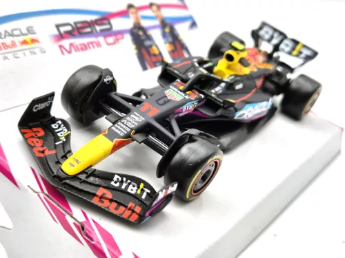Red Bull RB19 Team Oracle F1 #11 (2023) - Miami GP - Sergio Perez -  Bburago - 1:43