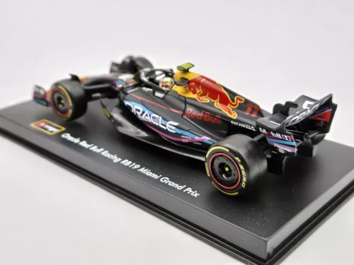 Red Bull RB19 Team Oracle F1 #11 (2023) - Miami GP - Sergio Perez - PILÓTÁVAL -  Bburago - 1:43