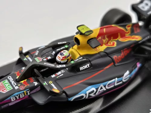 Red Bull RB19 Team Oracle F1 #11 (2023) - Miami GP - Sergio Perez - PILÓTÁVAL -  Bburago - 1:43