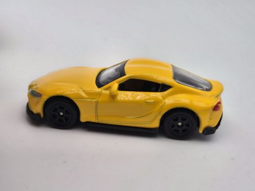 Toyota Supra - sárga -  Welly - 1:64