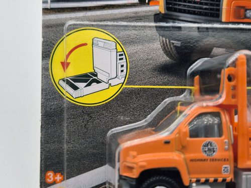 Working Rigs - 3500 Attenuator Truck -  Matchbox - 1:64