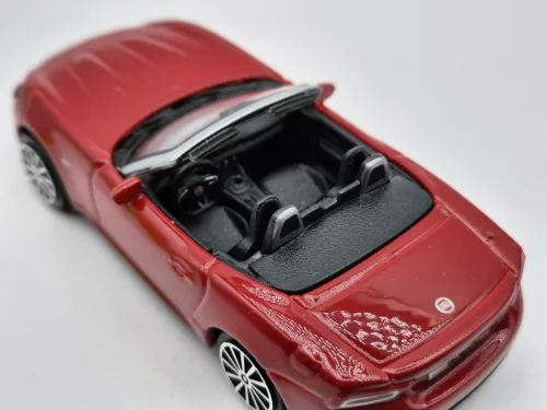 Fiat 124 Spider -  Bburago - 1:43