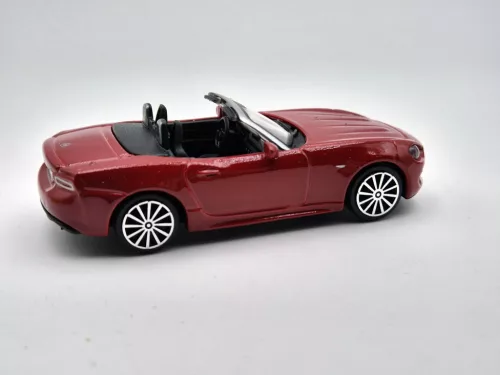 Fiat 124 Spider -  Bburago - 1:43