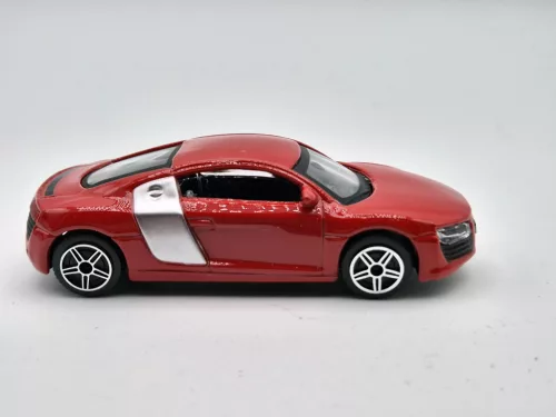 Audi R8 -  Bburago - 1:43