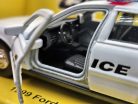 Ford Crown Victoria Police (1999) -  Welly - 1:34