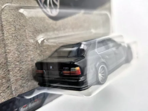 Hot Wheels Premium Fast and Furious - Halálos iramban 4/5 - BMW E34 M5 (1991) - Hot Wheels - 1:64