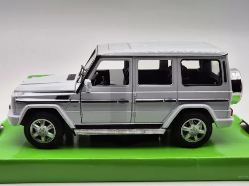 Mercedes Benz G osztály (2009) - fehér - Welly - 1:24