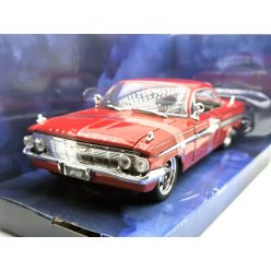   Dom's Chevrolet Impala - Fast & Furious - Halálos Iramban -  Jada - 1:24