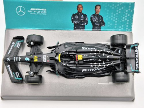 Mercedes-AMG Petronas Team W14 F1 #44 (2023) - Lewis Hamilton  -  BBurago - 1:43