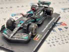 Mercedes-AMG Petronas Team W14 F1 #63 (2023) - George Russel - PILÓTÁVAL -  BBurago - 1:43 - kis hibával