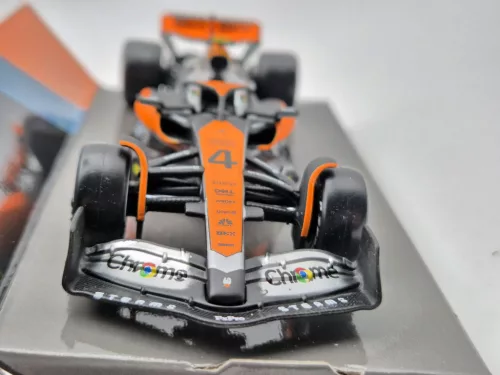 McLaren MCL60 F1 #4 (2023) - British GP 2nd - Lando Norris -  BBurago - 1:43