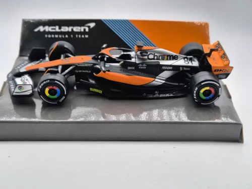 McLaren MCL60 F1 #81 (2023) - British GP 4th - Oscar Piastri -  BBurago - 1:43