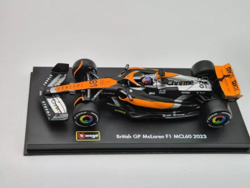 McLaren MCL60 F1 #81 (2023) - British GP 4th - Oscar Piastri - PILÓTÁVAL -  BBurago - 1:43