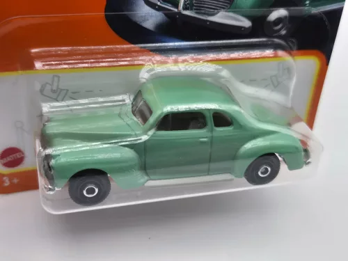 Plymouth Coupe (1941) - 2023 8/100 - bliszteres -  Matchbox - 1:64