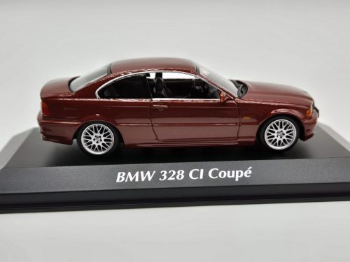 BMW E46 328ci coupe (1999) - bordó -  Maxichamps - 1:43