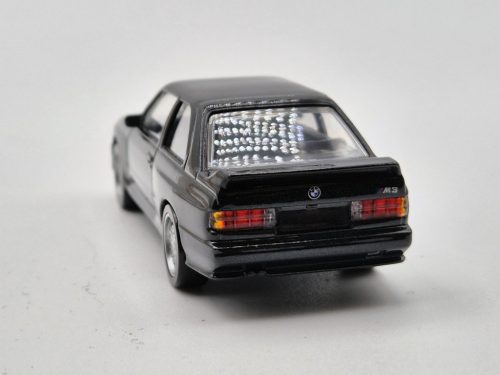 BMW E30 M3 (1986)  -  Norev - 1:43