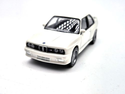 BMW E30 M3 (1986) - fehér -  Norev - 1:43