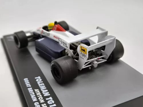 Toleman TG184 F1 #19 (1984) - Great Britain GP - Ayrton Senna - PILÓTÁVAL -  Edicola - 1:43