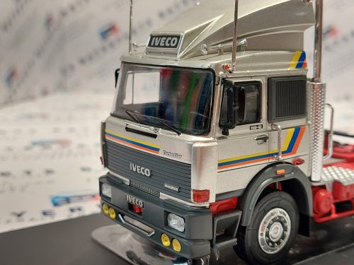 Fiat Iveco 190.42 Turbostar traktor (1984) - ezüst -  Ixo - 1:43