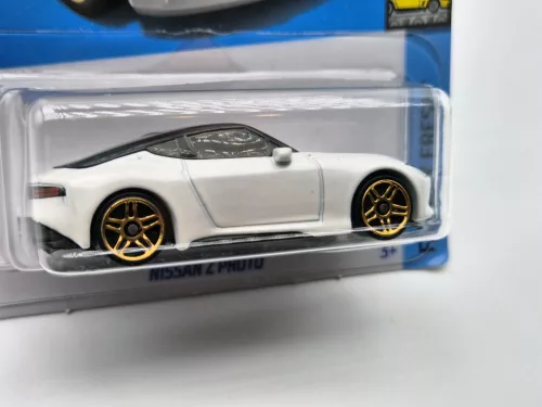 Hot Wheels Nissan Z Proto - Factory Fresh 9/10 - 183/250 - hosszú kártyás
