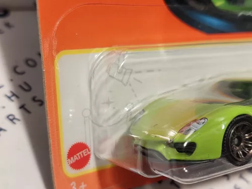 Porsche 918 Spyder - 45/100  - bliszteres -  Matchbox - 1:64